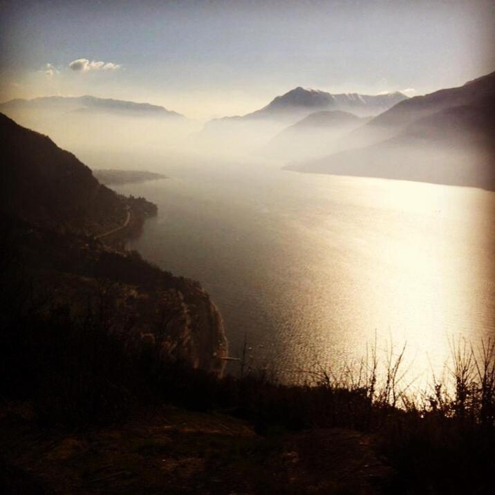 Gli Oleandri Hotel Bellano Buitenkant foto