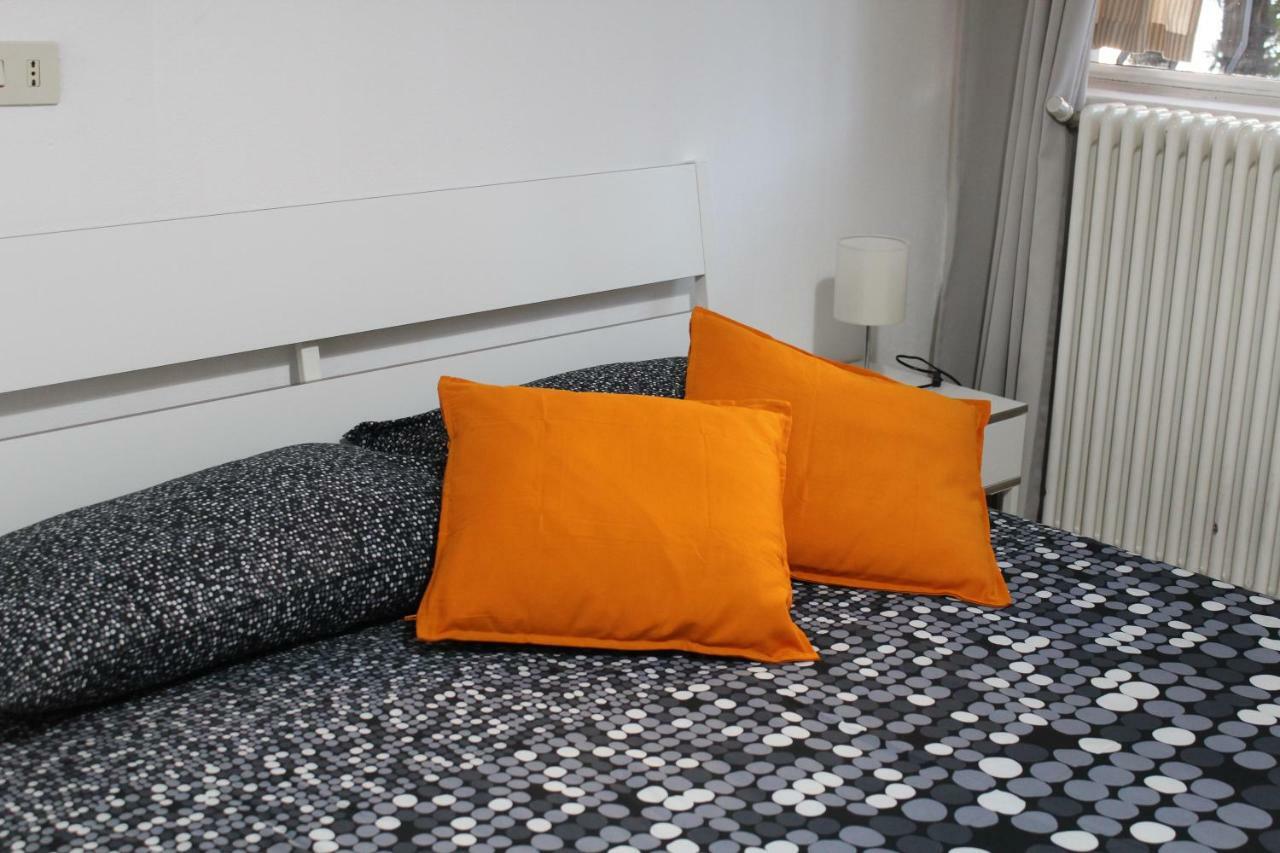 Gli Oleandri Hotel Bellano Buitenkant foto
