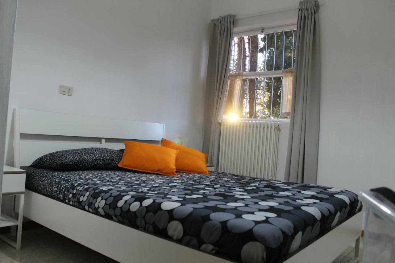 Gli Oleandri Hotel Bellano Buitenkant foto
