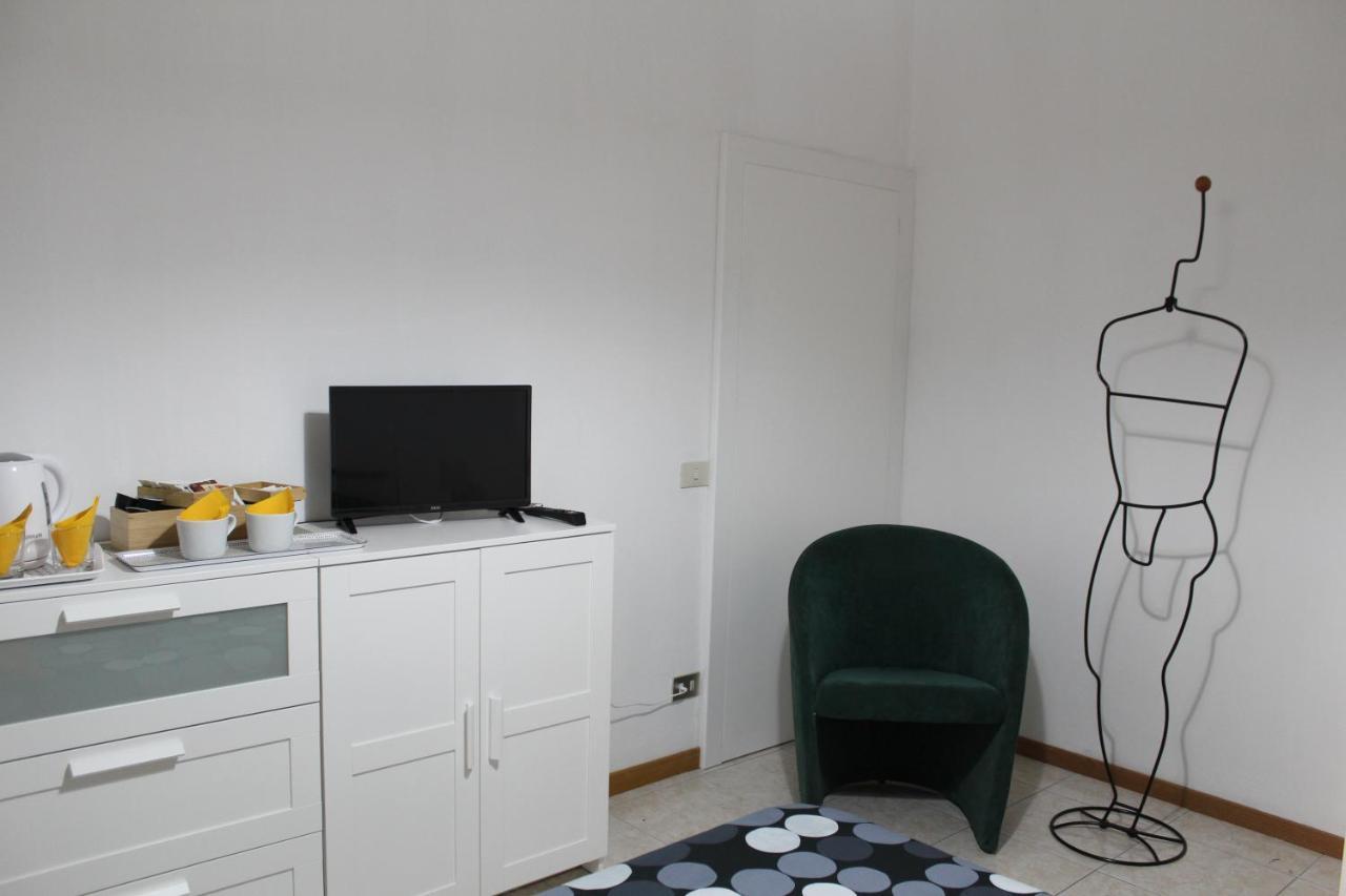Gli Oleandri Hotel Bellano Buitenkant foto